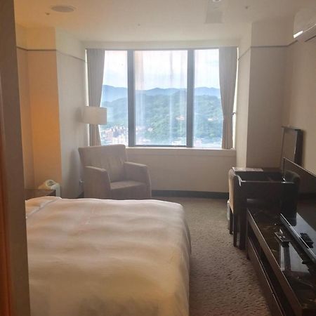 Rhine Inn Keelung Esterno foto